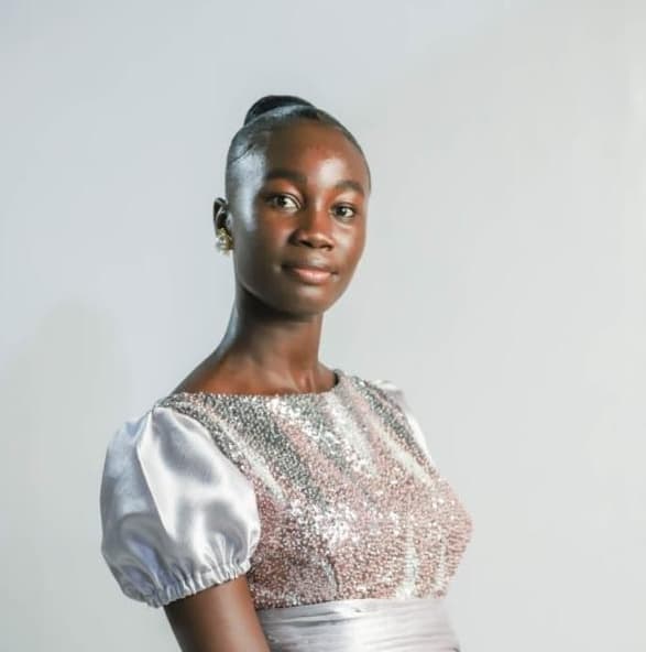 Rhoda - Executive Chef of Nana Bee Select